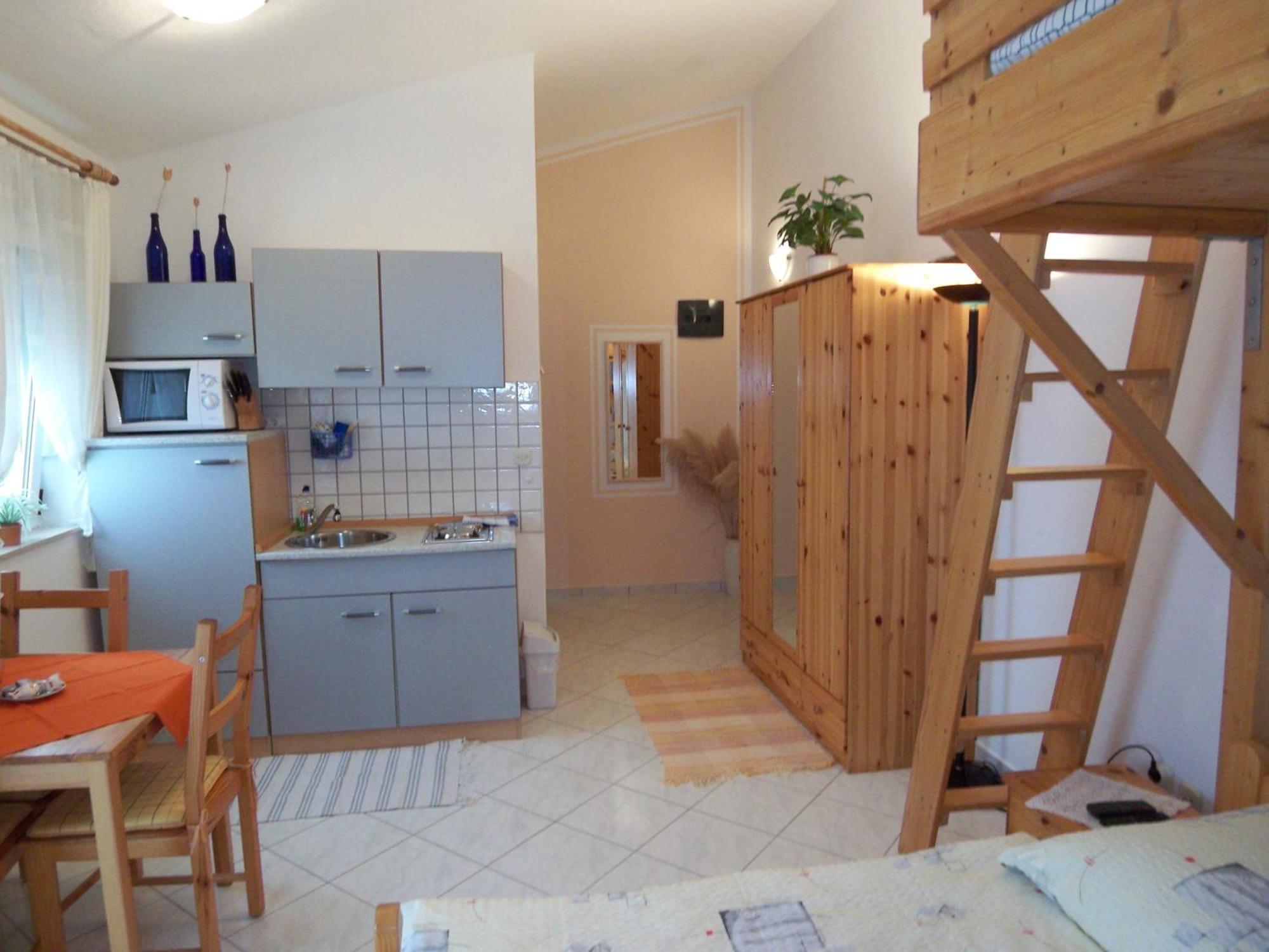 Studios Lav Привлака Номер фото